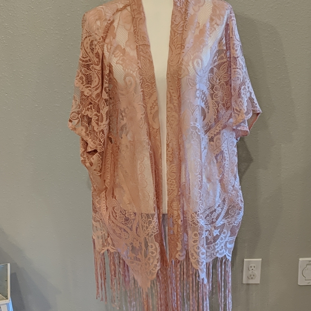 Rose gold lace kimono